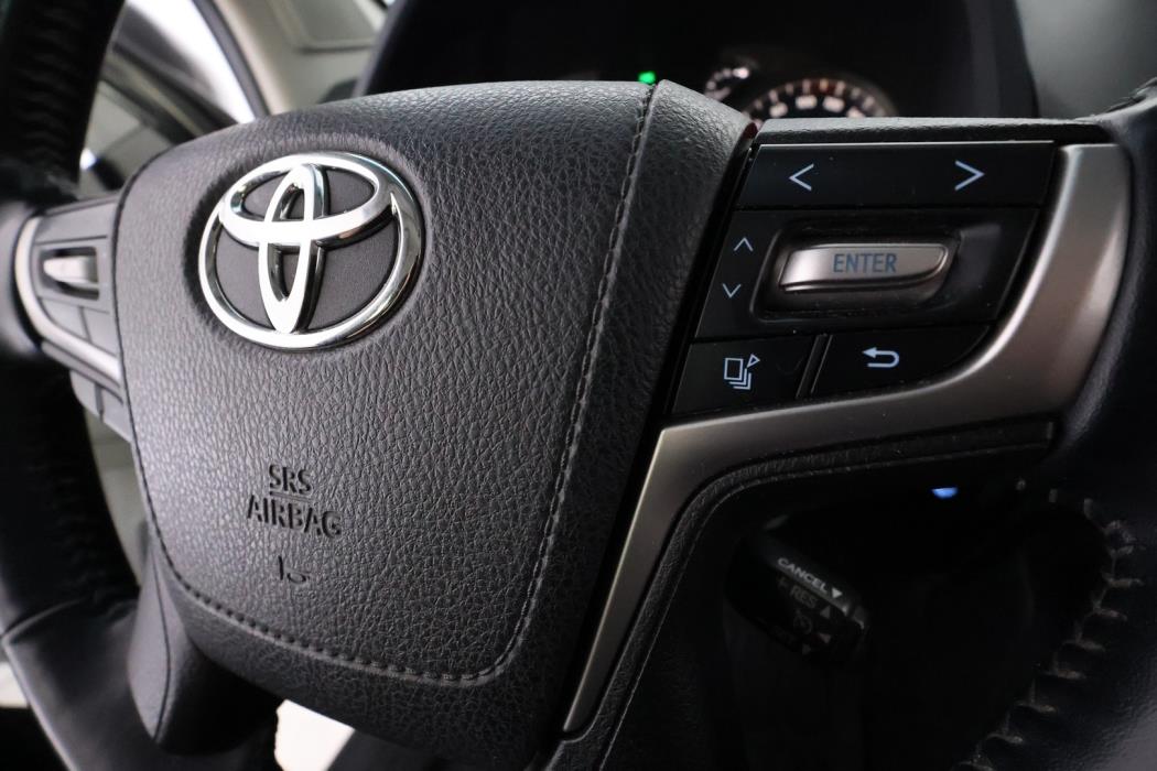 TOYOTA Land Cruiser 2019