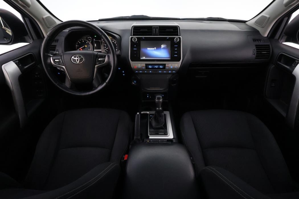 TOYOTA Land Cruiser 2019