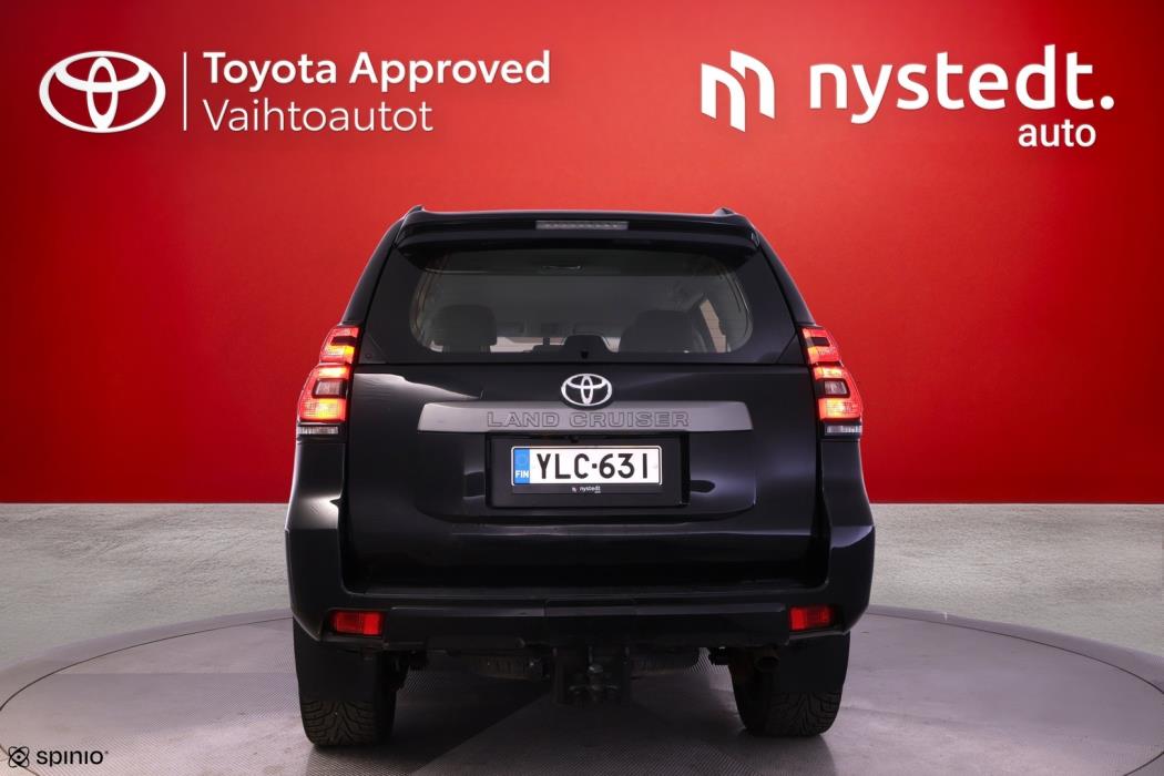 TOYOTA Land Cruiser 2019