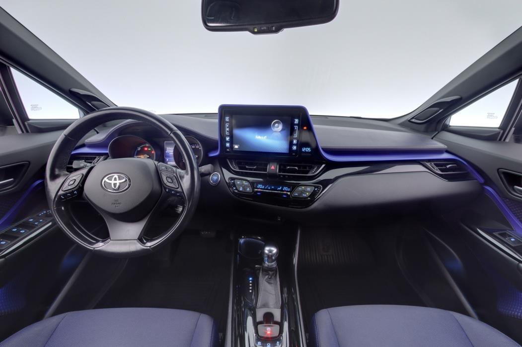 TOYOTA C-HR 2017