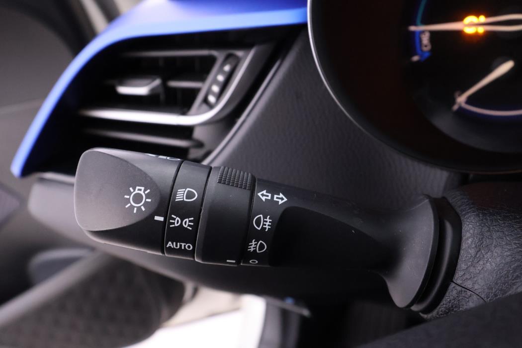 TOYOTA C-HR 2017