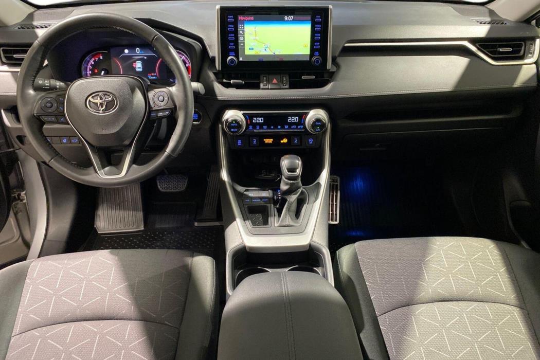 TOYOTA RAV4 2020