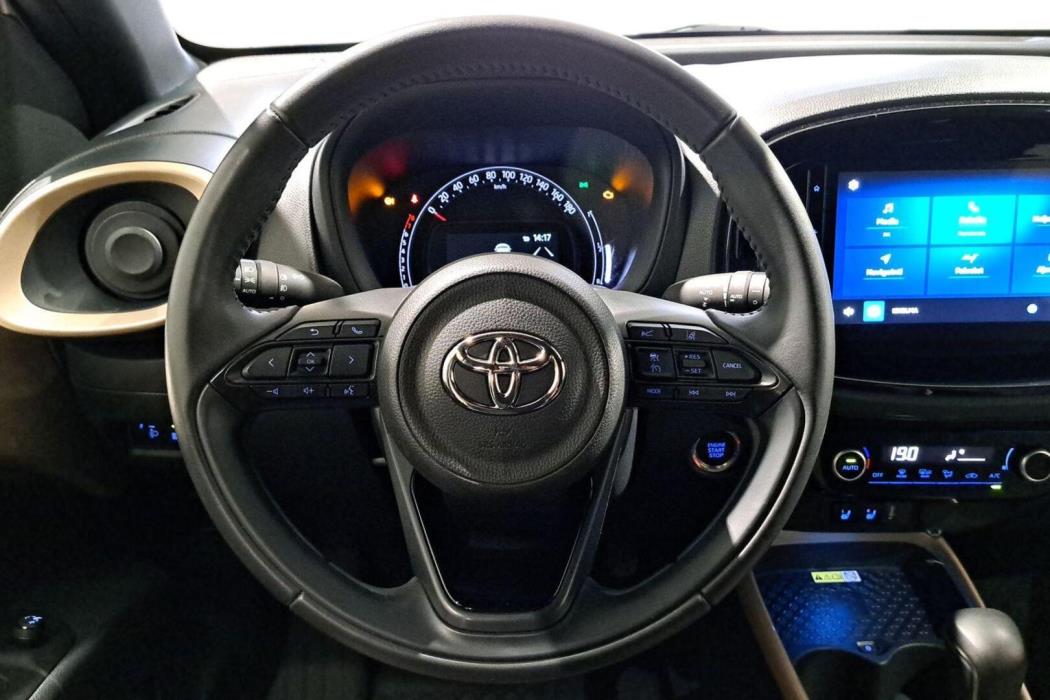 TOYOTA Aygo X 2022