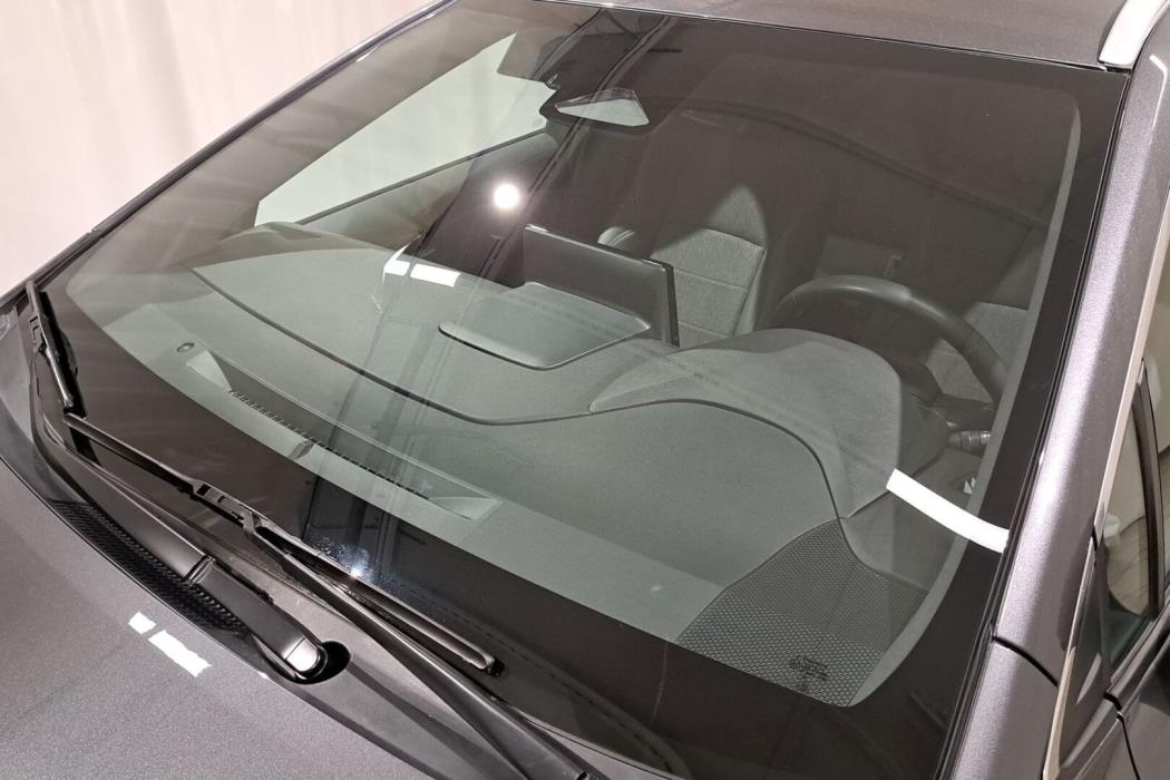 TOYOTA Corolla 2025