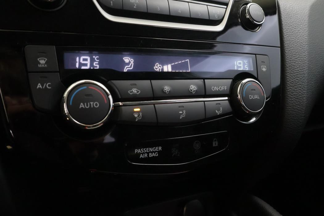 TOYOTA Yaris 2019