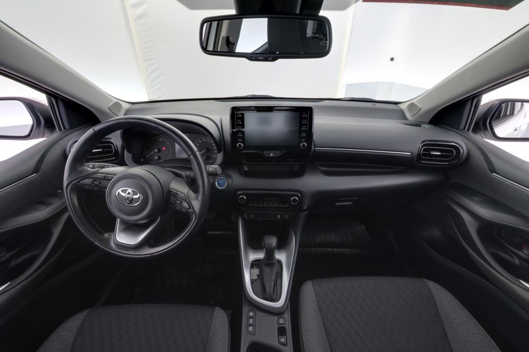TOYOTA Yaris 2022