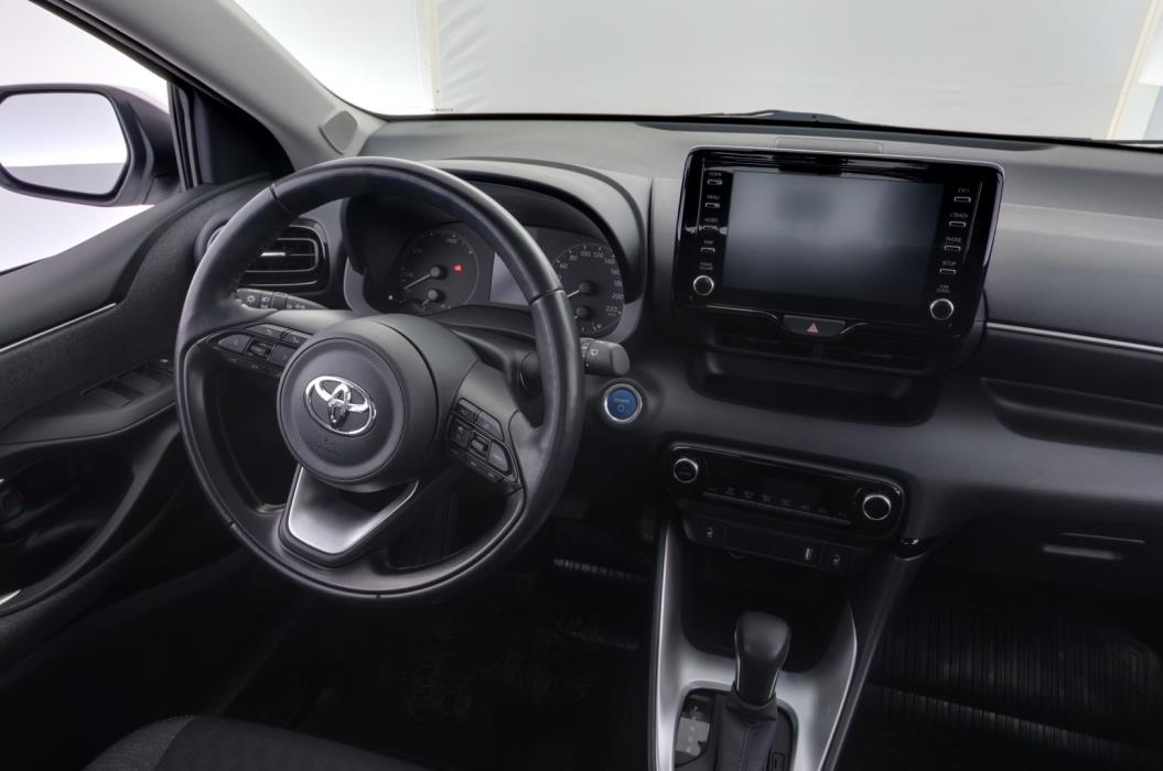 TOYOTA Yaris 2022