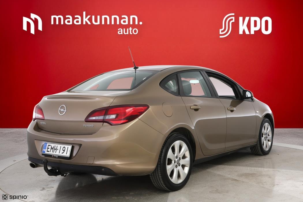 OPEL Astra 2013
