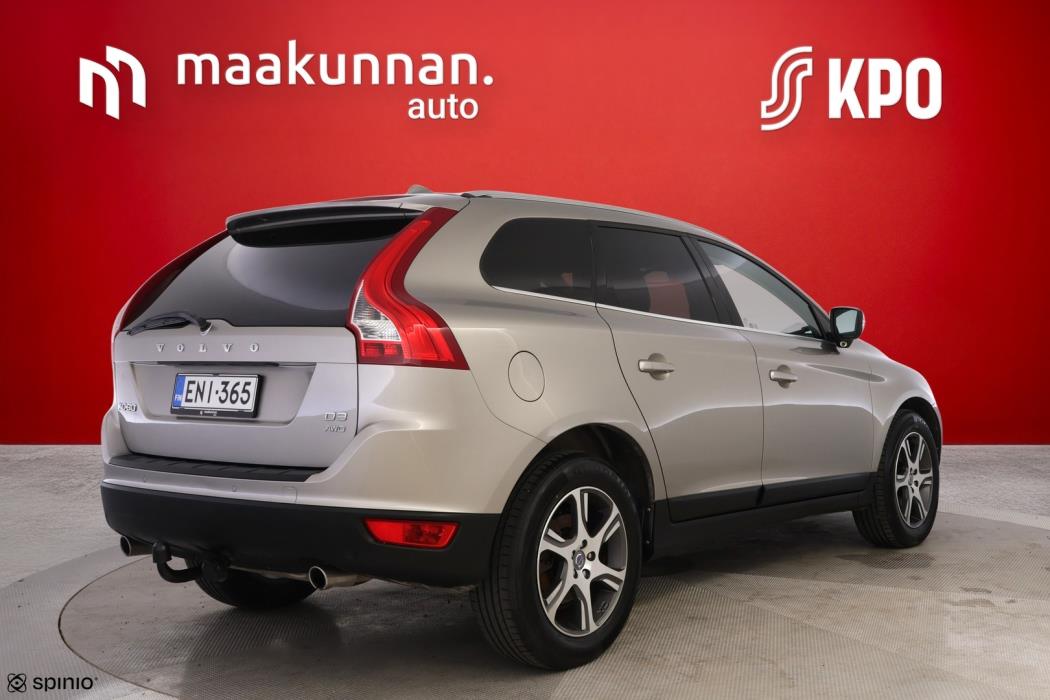 VOLVO XC60 2011