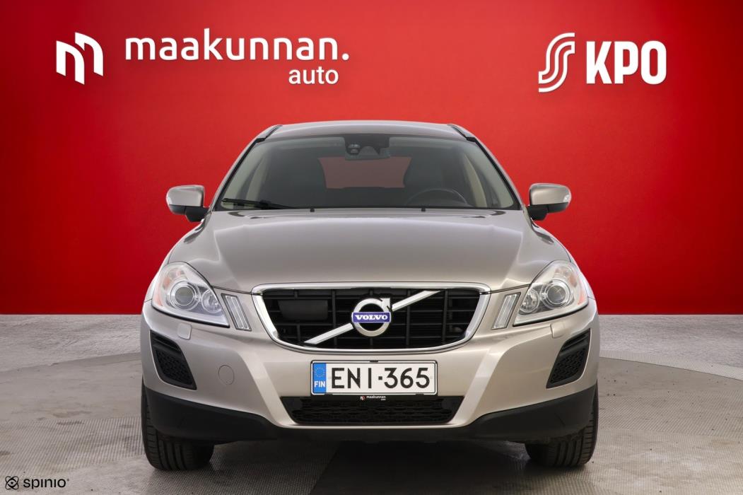 VOLVO XC60 2011