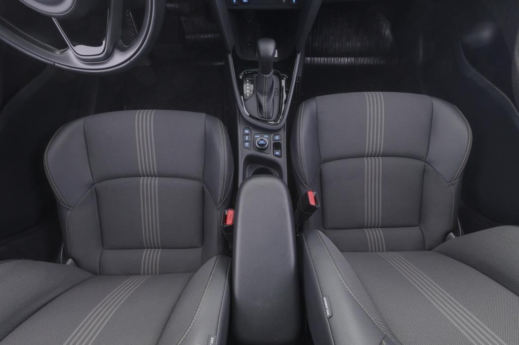 TOYOTA Yaris Cross 2022