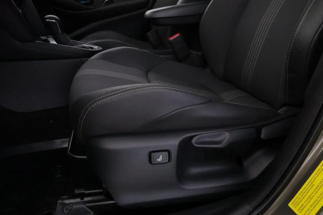 TOYOTA Yaris Cross 2022