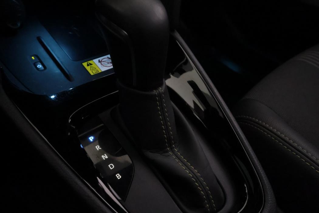 TOYOTA Yaris Cross 2022