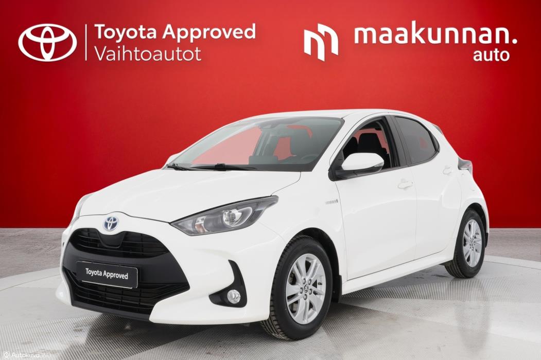 TOYOTA Yaris 2021