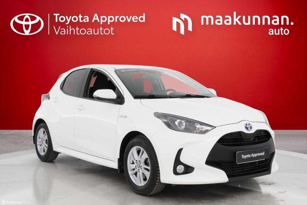 TOYOTA Yaris 2021