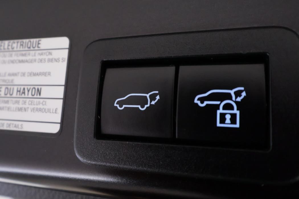 TOYOTA Yaris Cross 2023