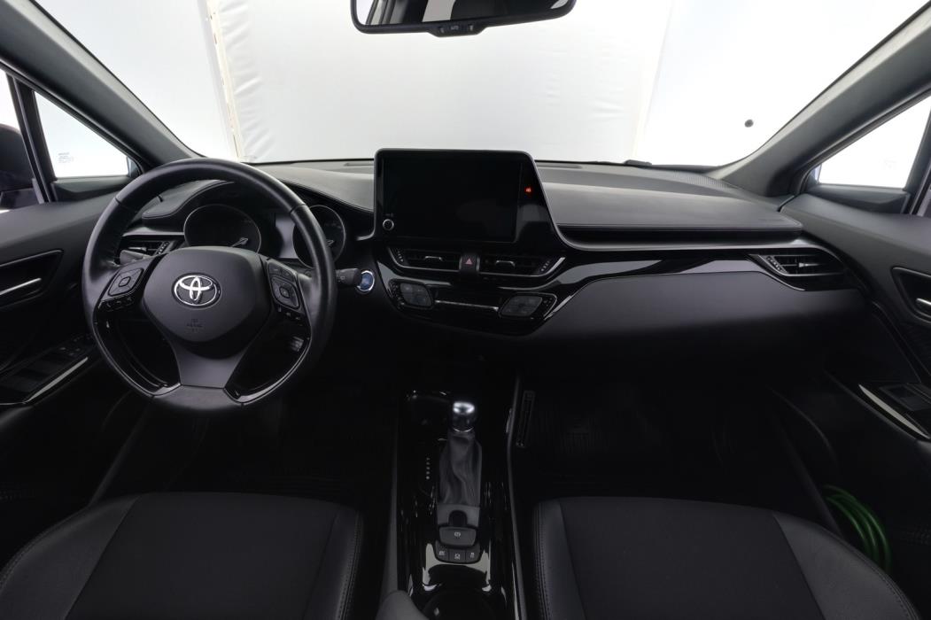 TOYOTA C-HR 2023