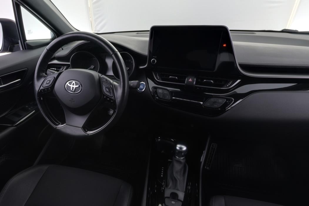 TOYOTA C-HR 2023