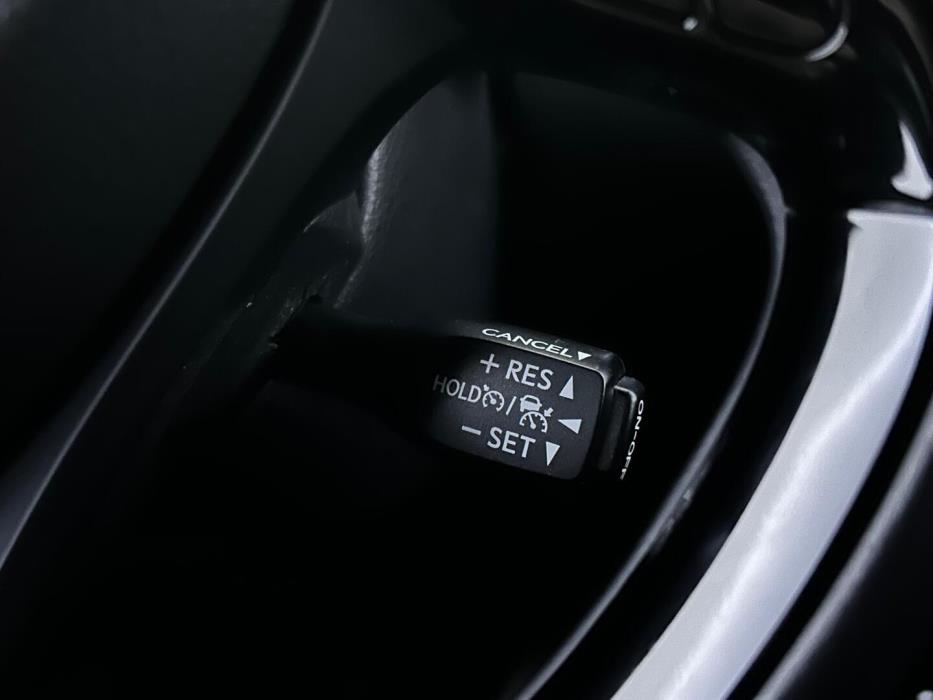 TOYOTA C-HR 2023