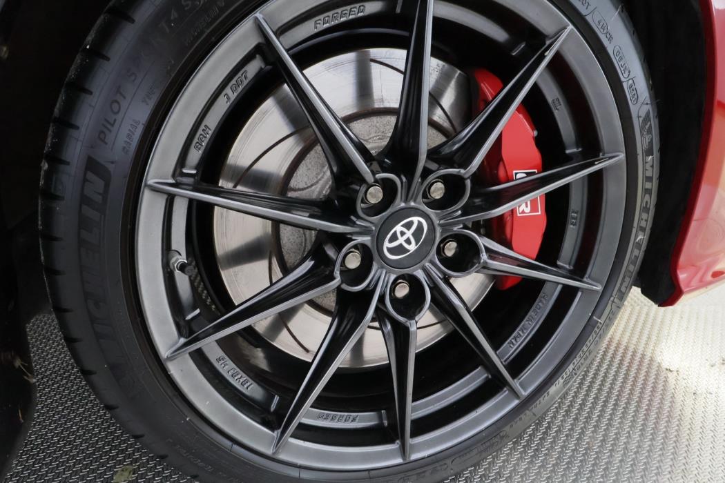 TOYOTA GR Yaris 2021