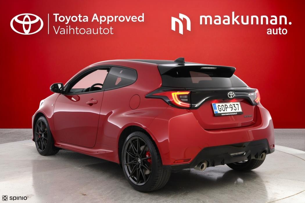 TOYOTA GR Yaris 2021