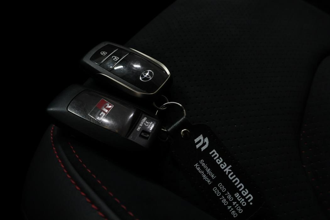 TOYOTA GR Yaris 2021