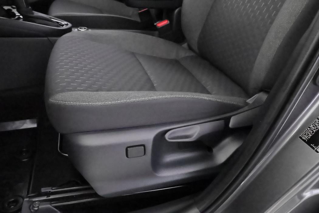 TOYOTA Yaris Cross 2024
