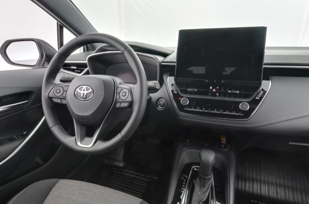 TOYOTA Corolla 2025