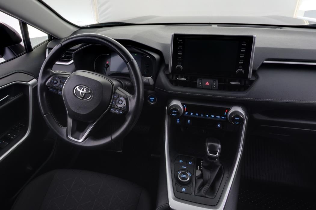 TOYOTA RAV4 2021
