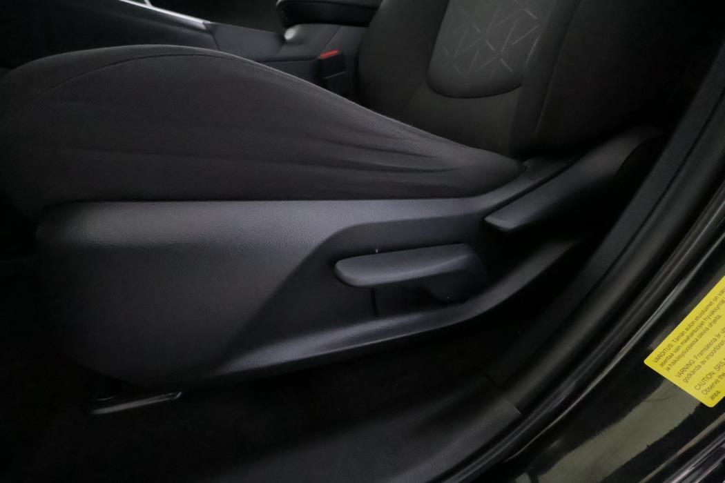 TOYOTA RAV4 2021