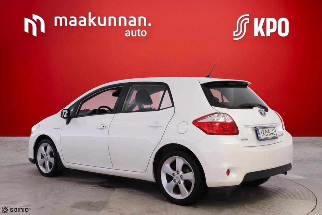 TOYOTA Auris 2012