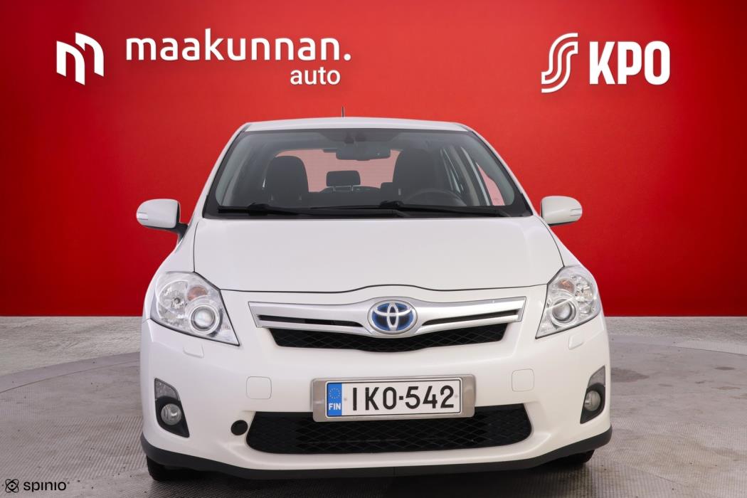 TOYOTA Auris 2012