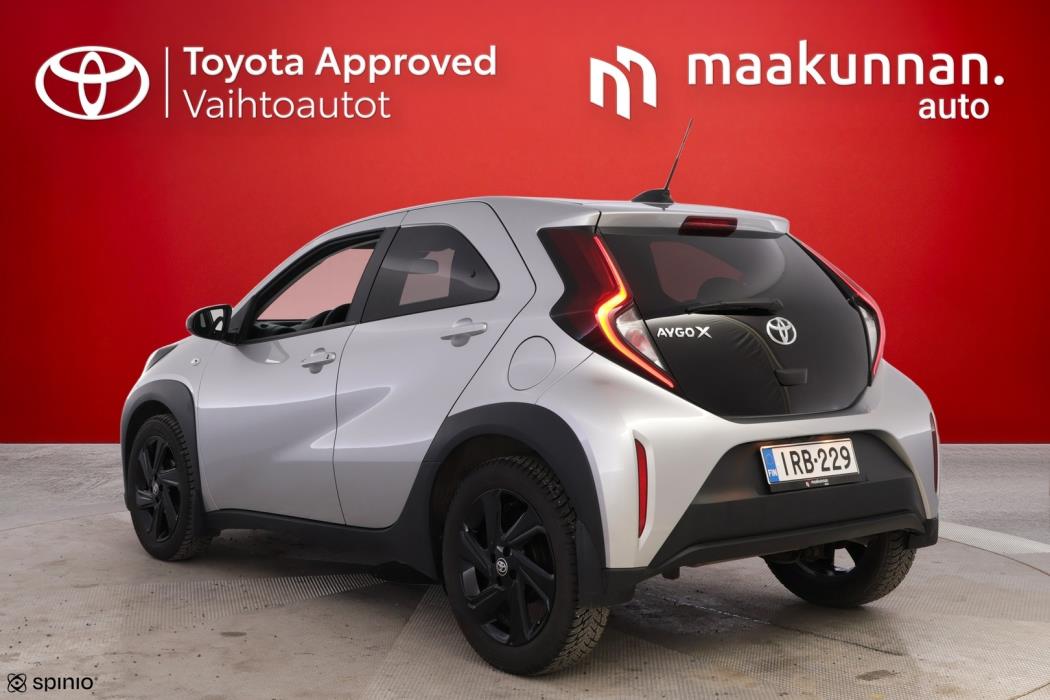 TOYOTA Aygo X 2023