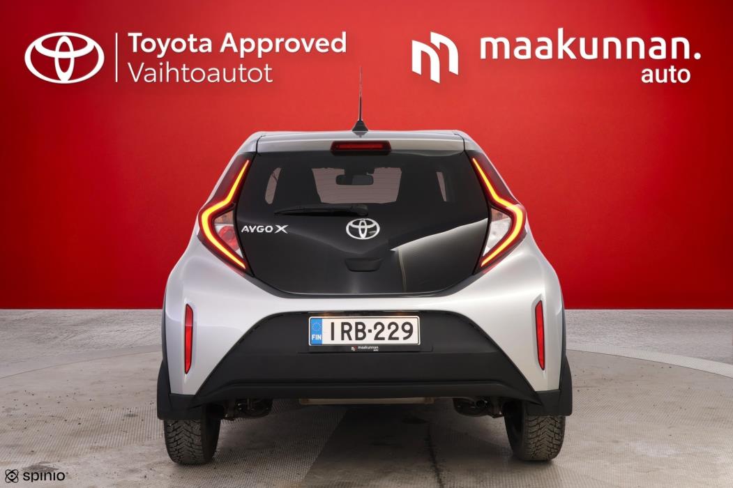 TOYOTA Aygo X 2023