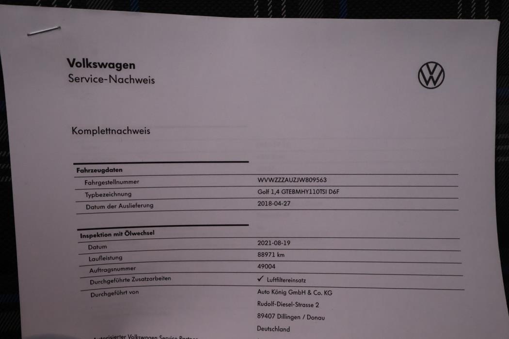 VOLKSWAGEN Golf 2018