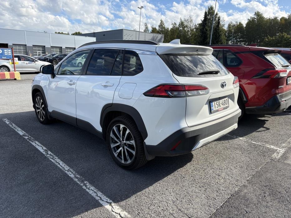 TOYOTA Corolla Cross 2023