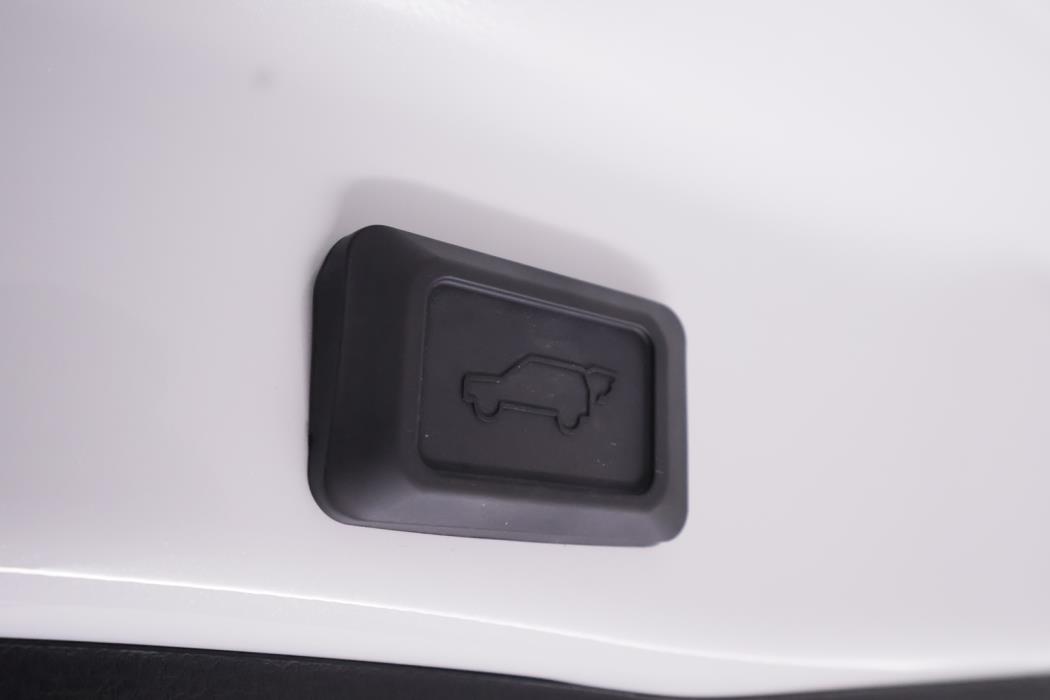 TOYOTA RAV4 Plug-in 2025
