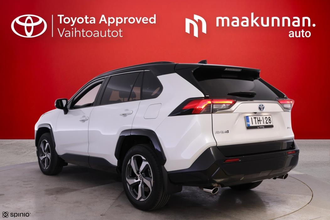 TOYOTA RAV4 Plug-in 2025