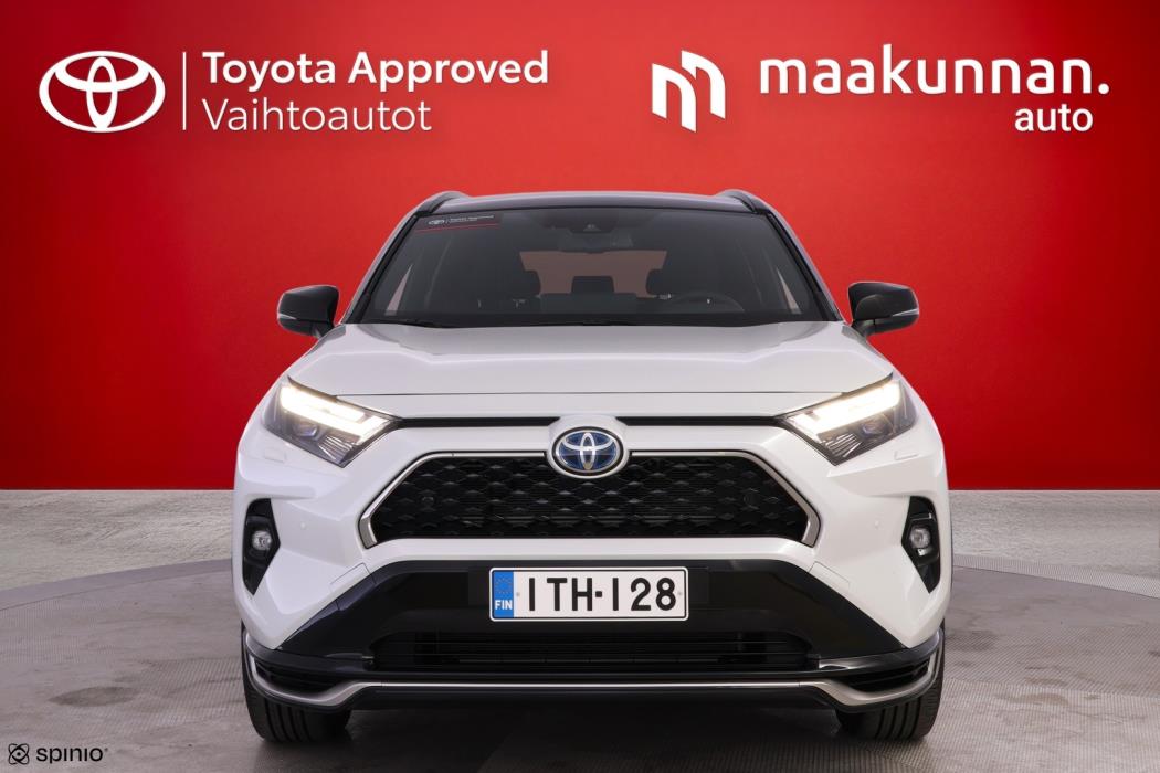 TOYOTA RAV4 Plug-in 2025