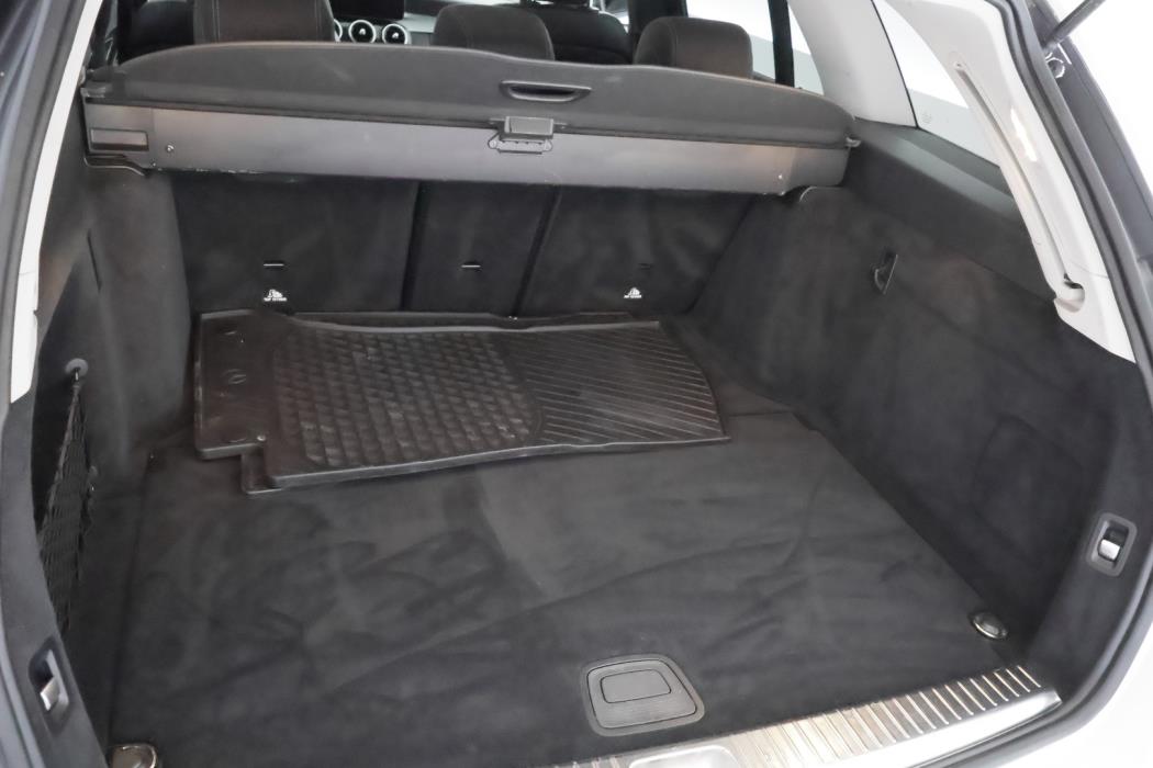 MERCEDES-BENZ C 2019