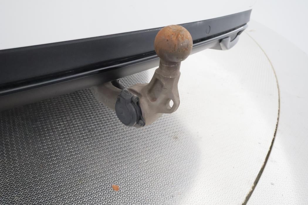 MERCEDES-BENZ C 2019