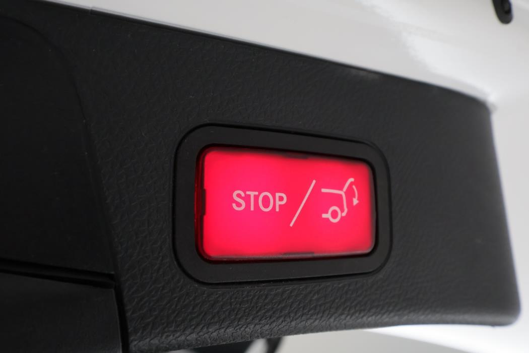 MERCEDES-BENZ C 2019