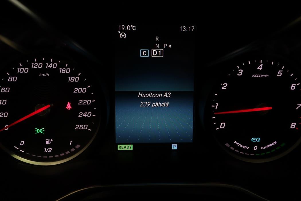 MERCEDES-BENZ C 2019