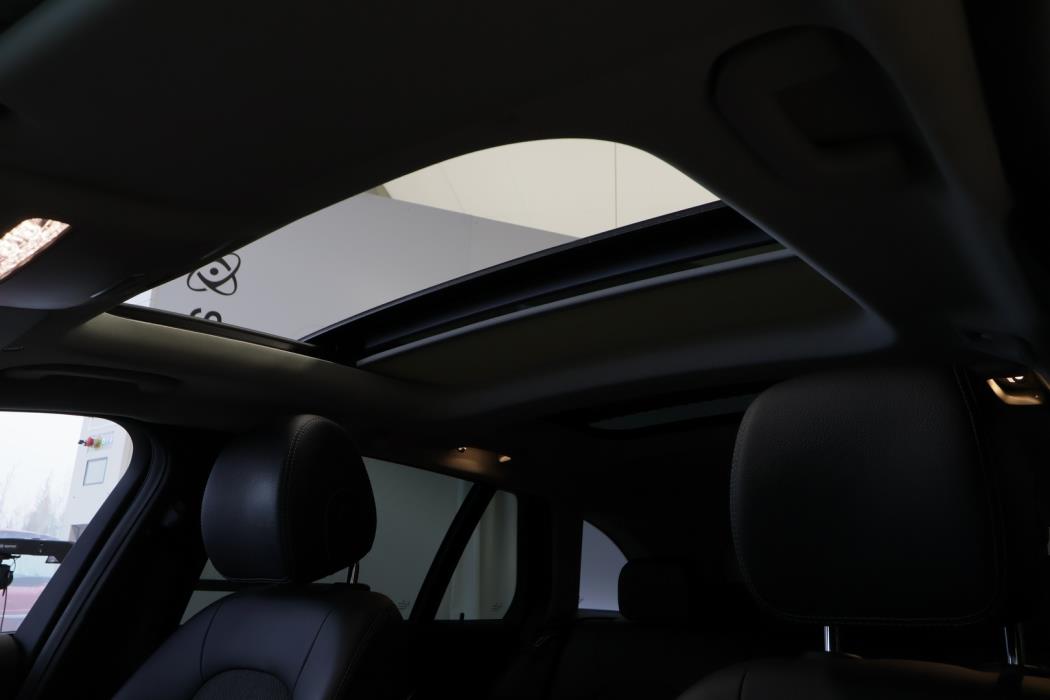 MERCEDES-BENZ C 2019