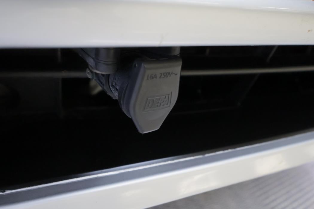 MITSUBISHI Outlander PHEV 2019