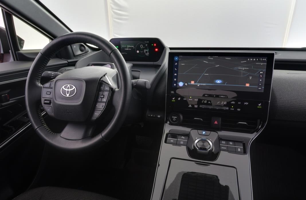 TOYOTA bZ4X 2023