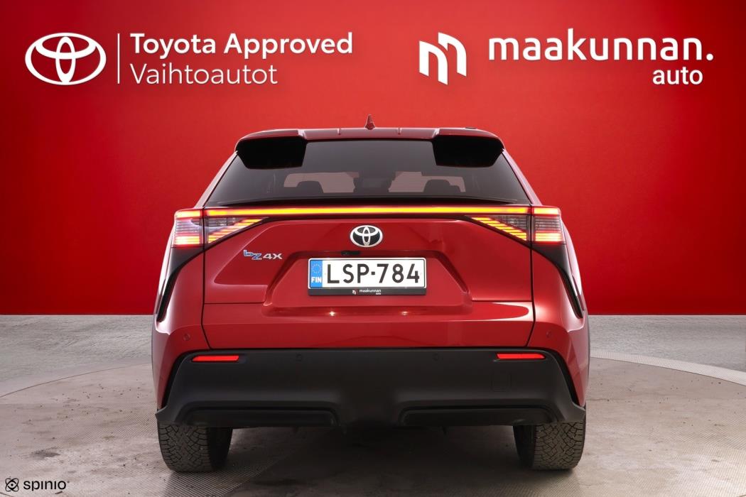 TOYOTA bZ4X 2023