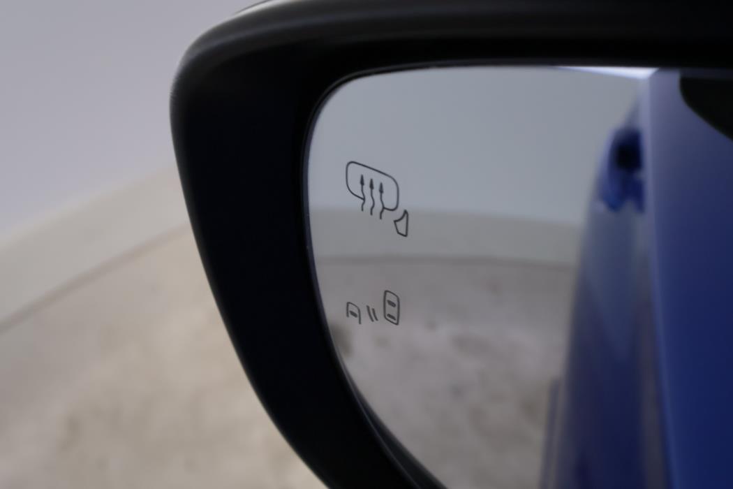 SUZUKI Swift 2024
