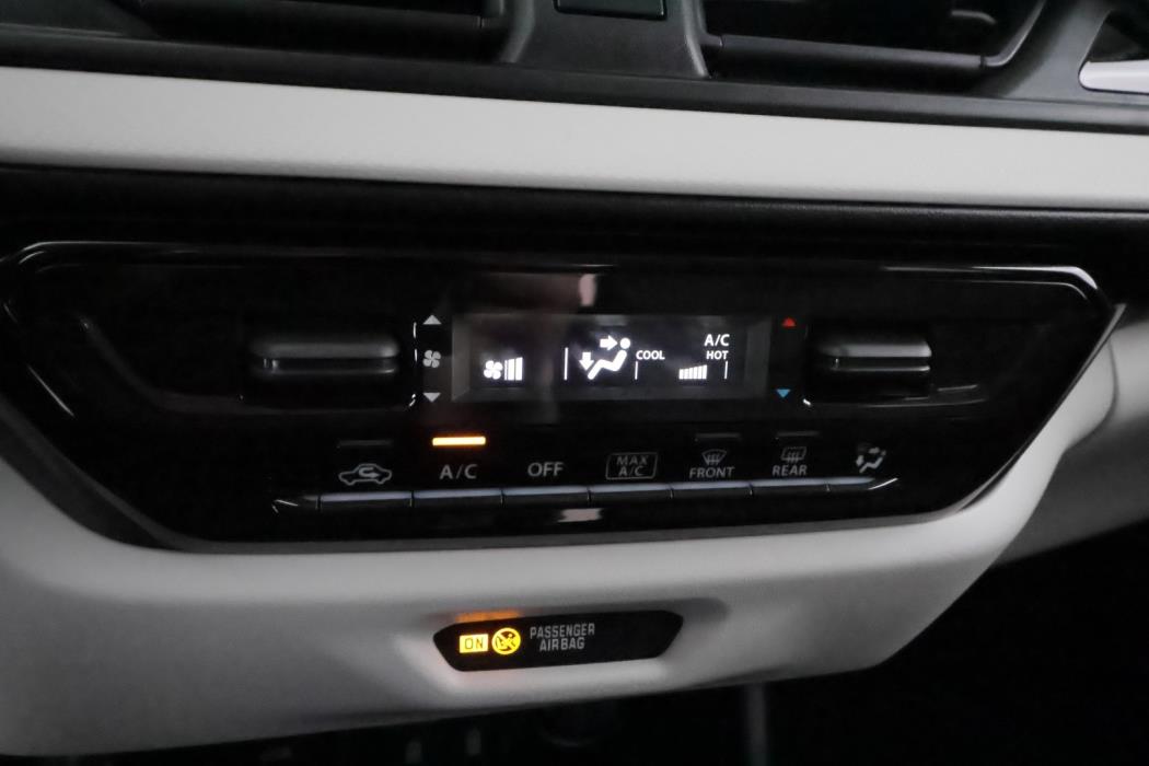 SUZUKI Swift 2024