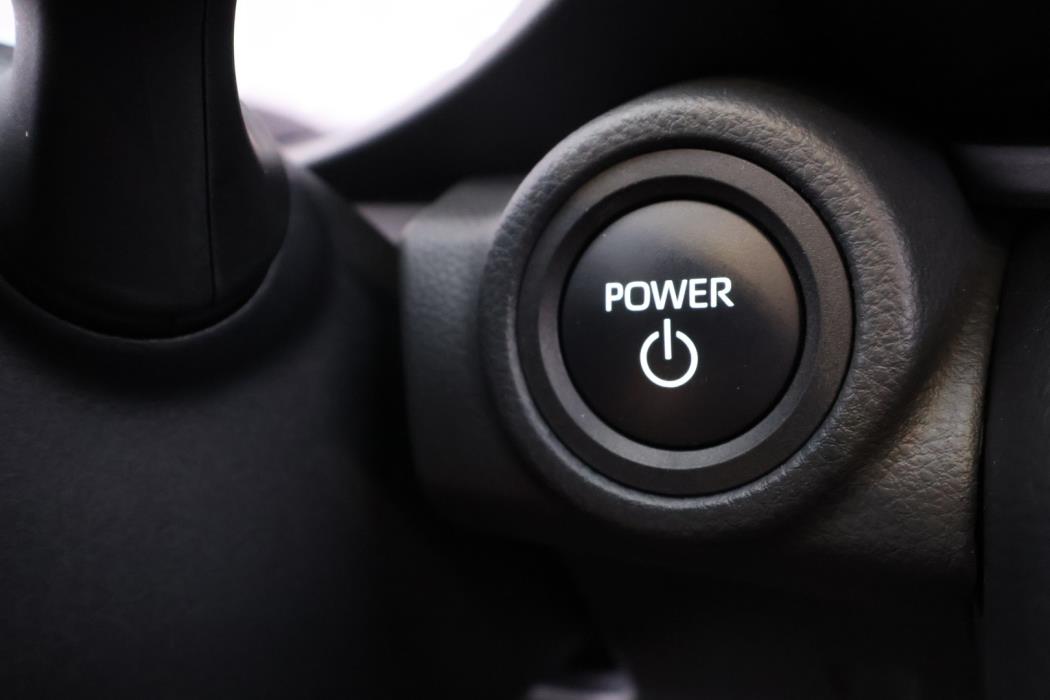 TOYOTA C-HR 2025